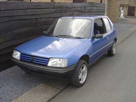 Fotky: Peugeot 205 1.8 D (foto, obrazky)