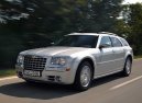 Auto: Chrysler 300 C 5.7 Touring