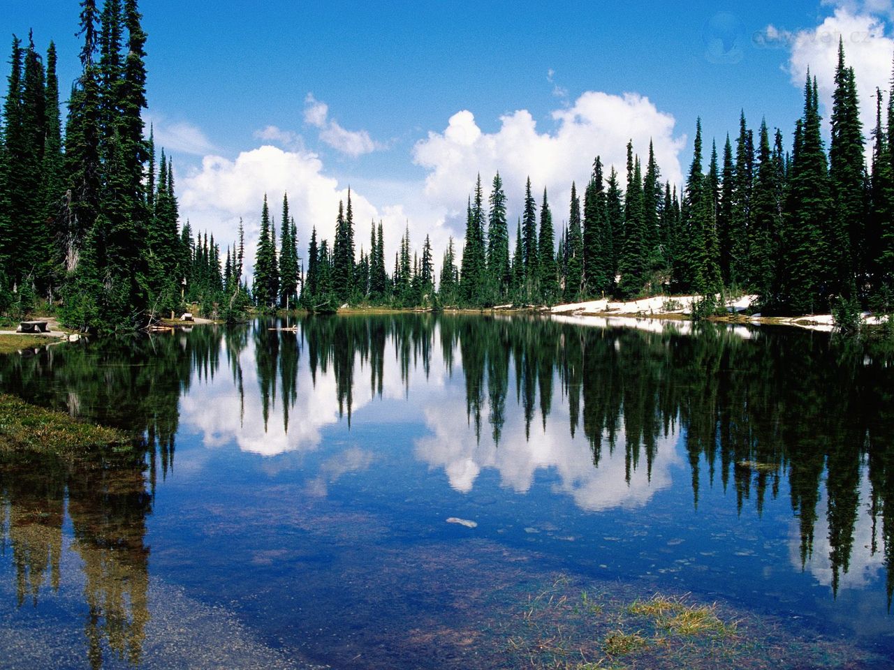 Foto: Balsam Lake, Mount Revelstoke National Park, British Columbia, Canada