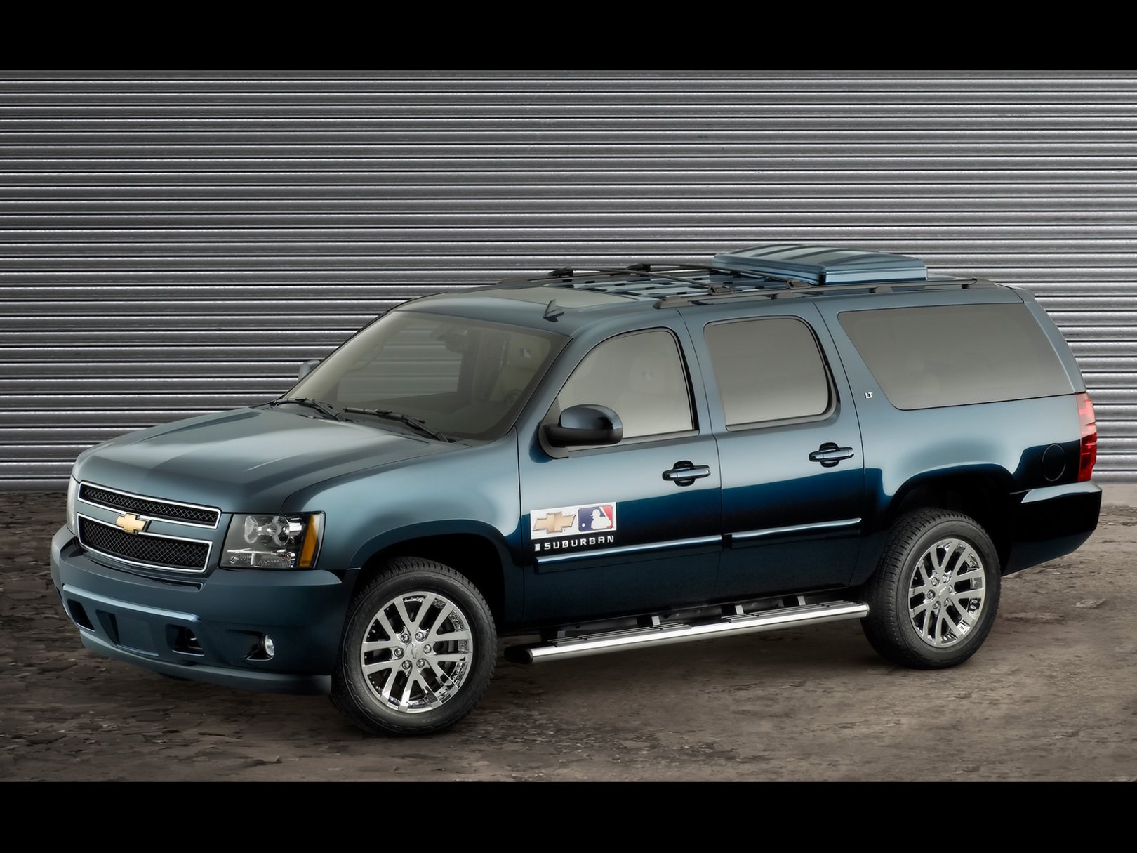 Foto: Major League Baseball Chevrolet Suburban Side Angle (2007)